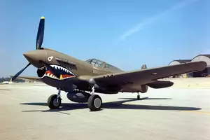 P-40 Warhawk
